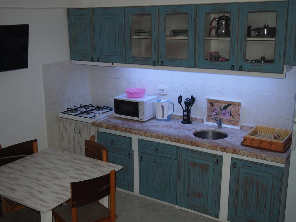 Ozcem Apart Aparthotel Fethiye Exterior photo