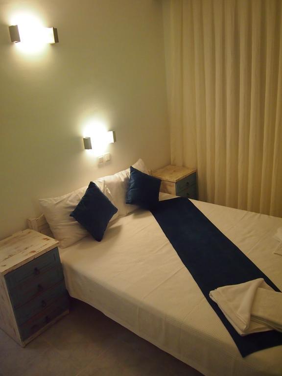 Ozcem Apart Aparthotel Fethiye Exterior photo
